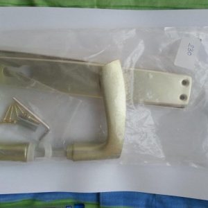 Kvaka šild za vrata NENA-S F2 8x8/90mm  Cil BPDQ